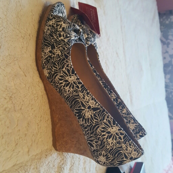 Wedges - Picture 3 of 6